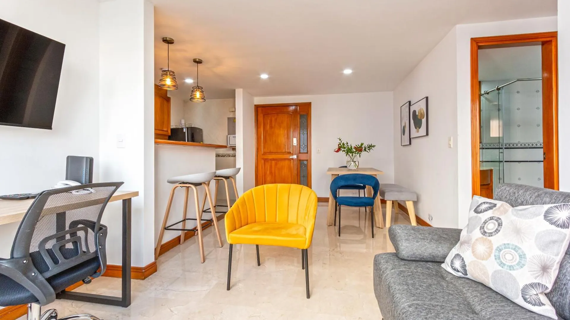 Alcazar De Oviedo By Host Medellin Sas Apartment