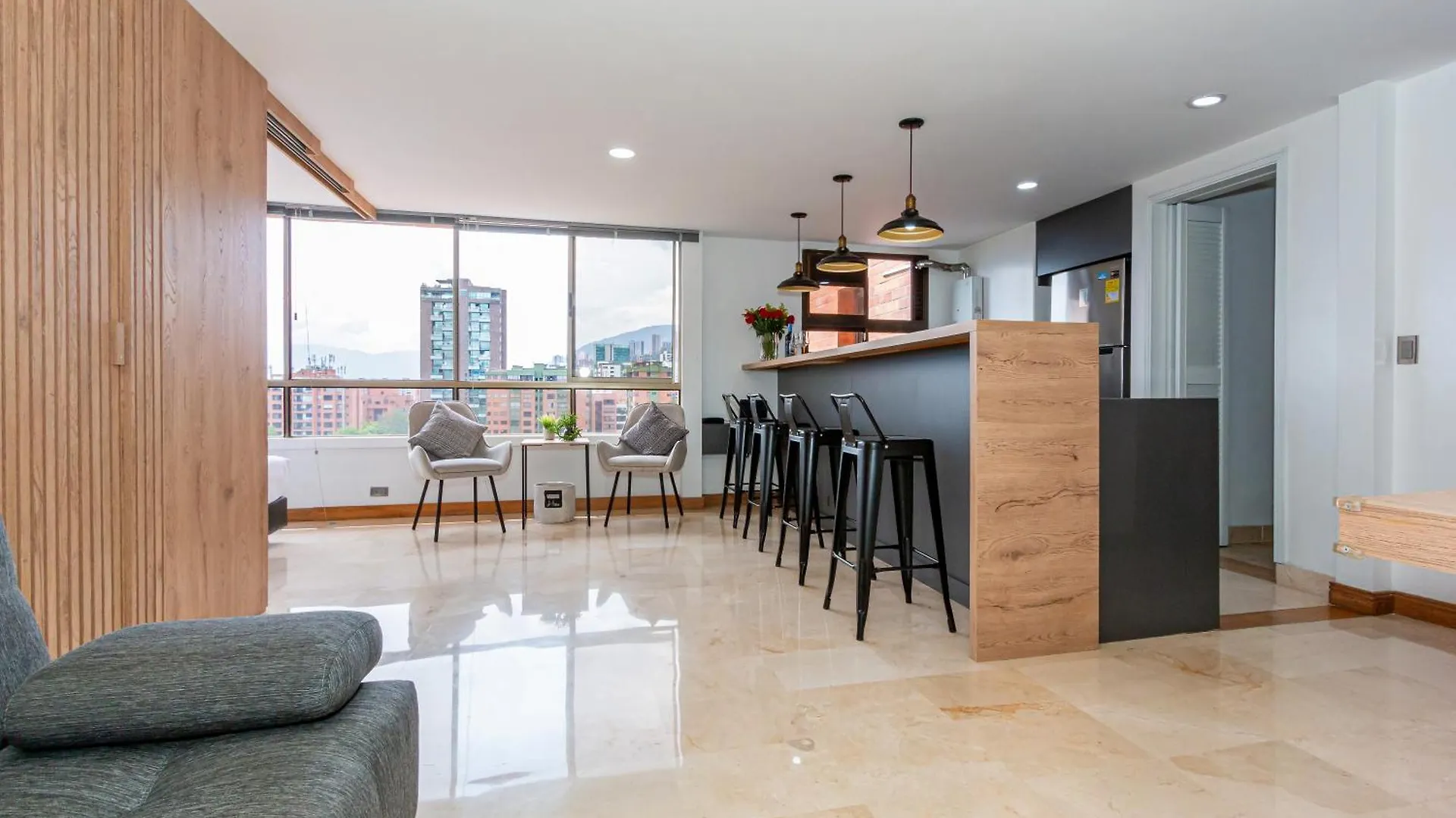 Apartmán Alcazar De Oviedo By Host Medellín